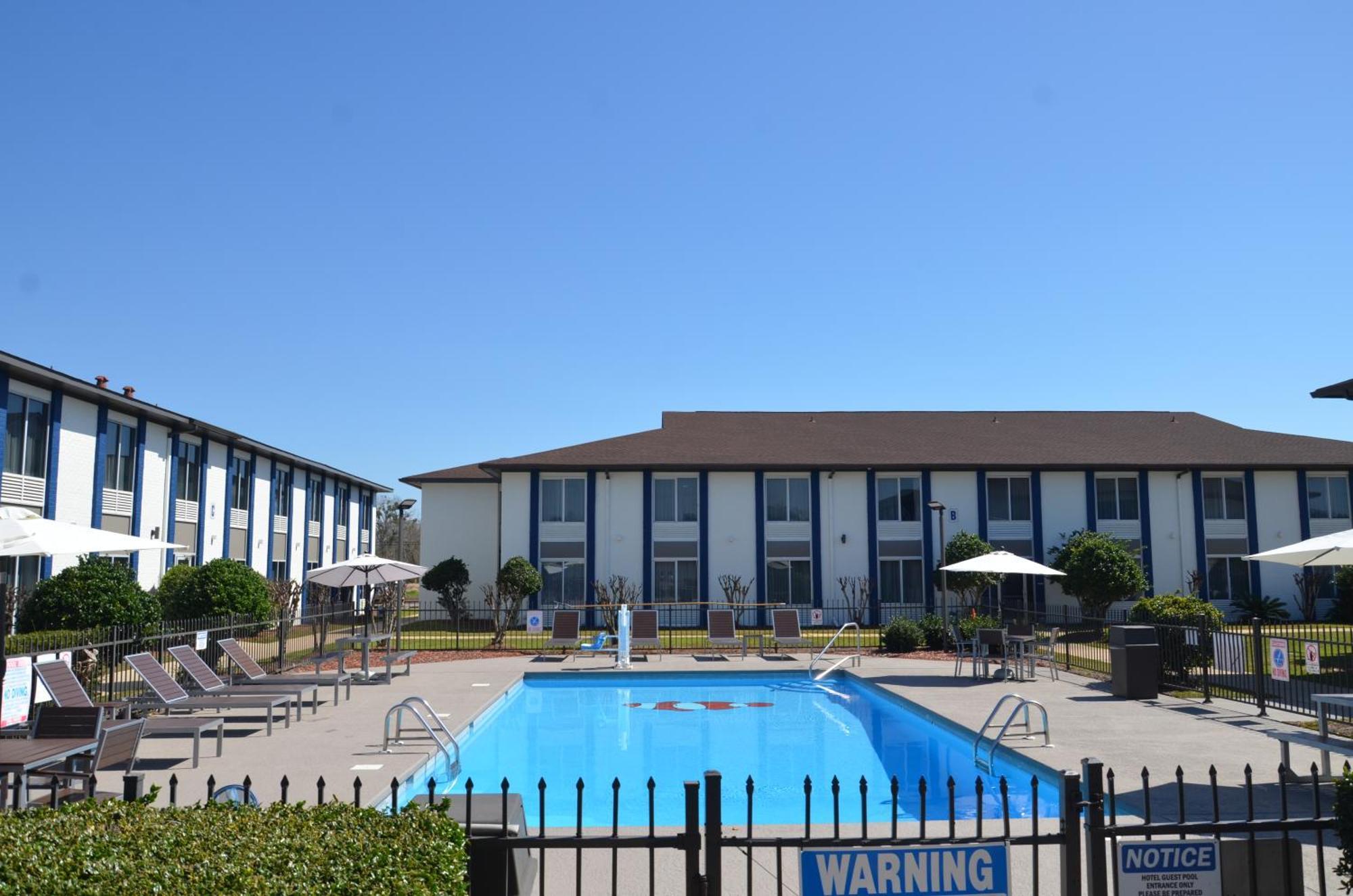 Americas Best Value Inn & Suites-Фоли Экстерьер фото