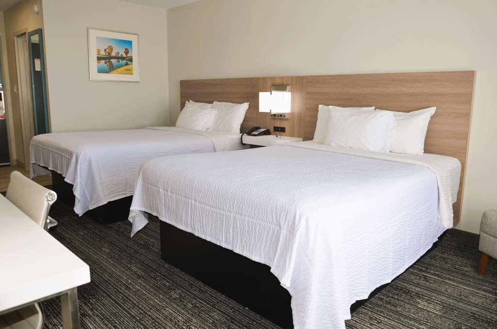 Americas Best Value Inn & Suites-Фоли Номер фото