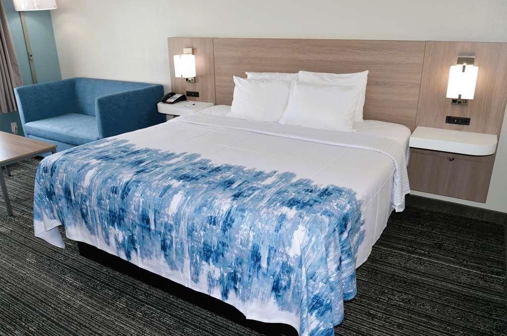 Americas Best Value Inn & Suites-Фоли Номер фото