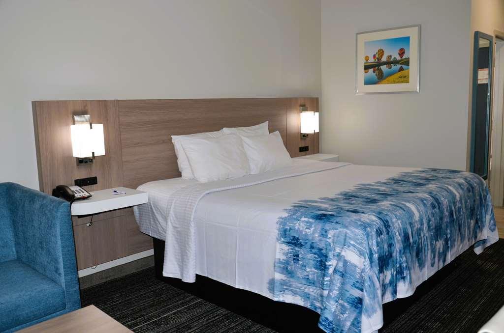 Americas Best Value Inn & Suites-Фоли Номер фото